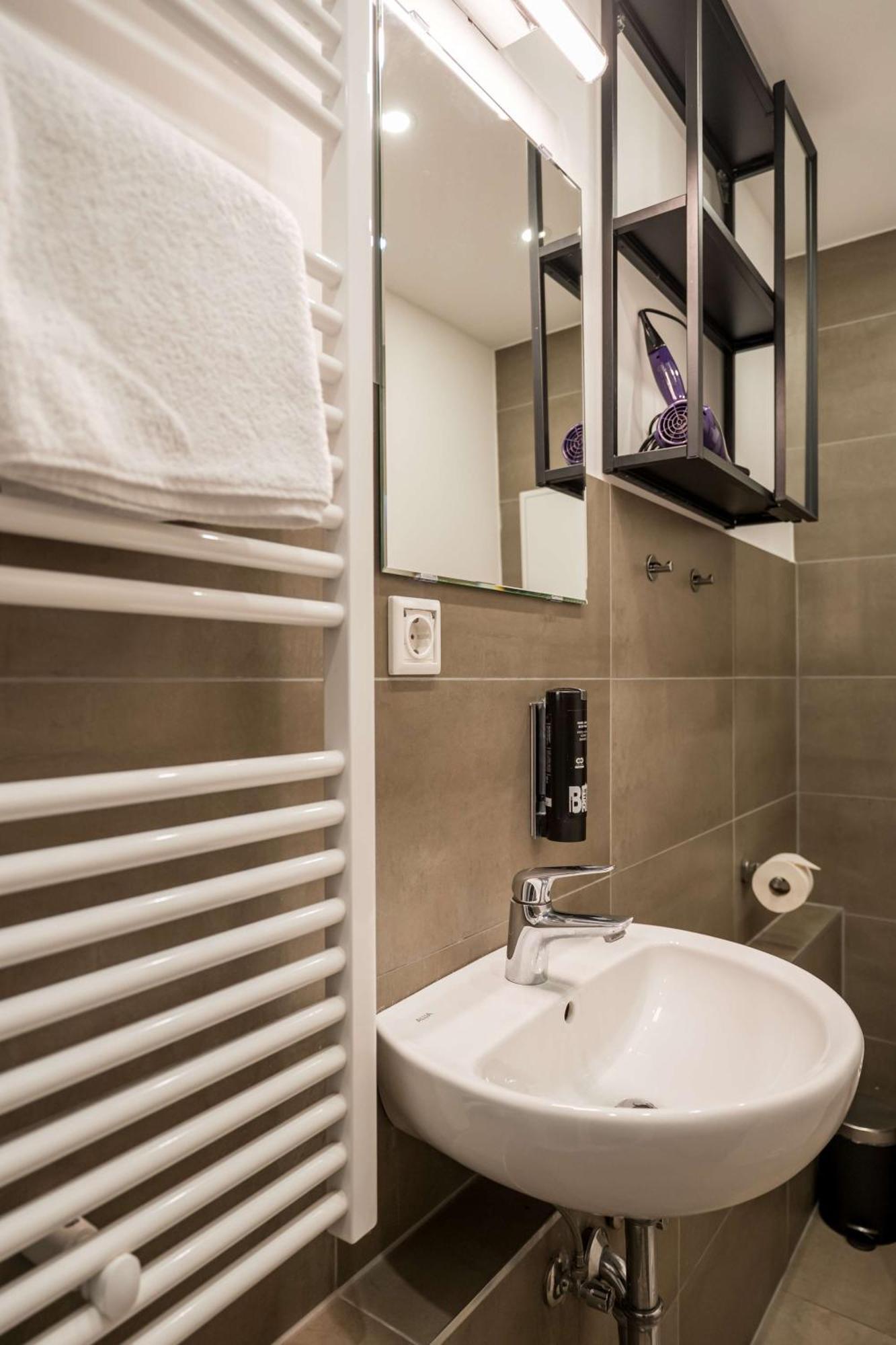 Fantastic Loft With Balcony Apartment Berlin Ngoại thất bức ảnh